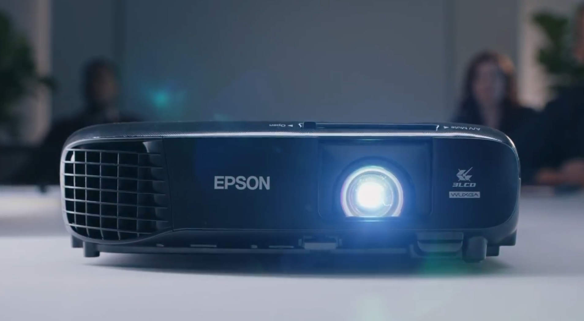 Epson Pro EX9240 Projector Review